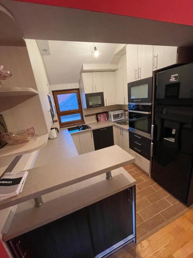Apartman Nur Lägenhet Bihać Exteriör bild